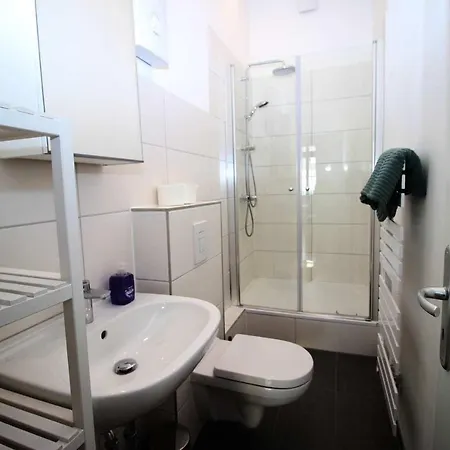 With Terrace In وبرتال